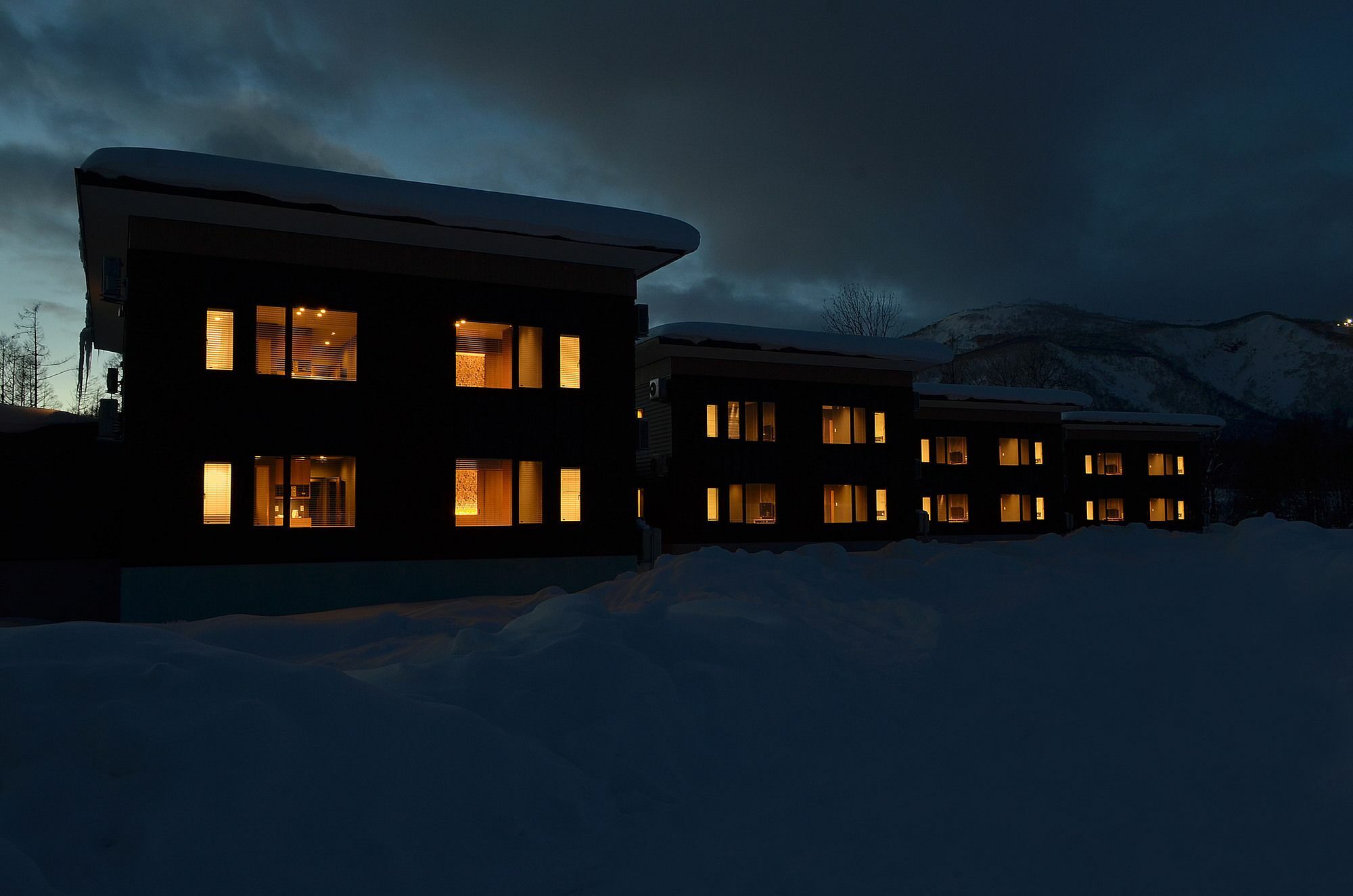 Отель Miru Niseko Куттян Экстерьер фото