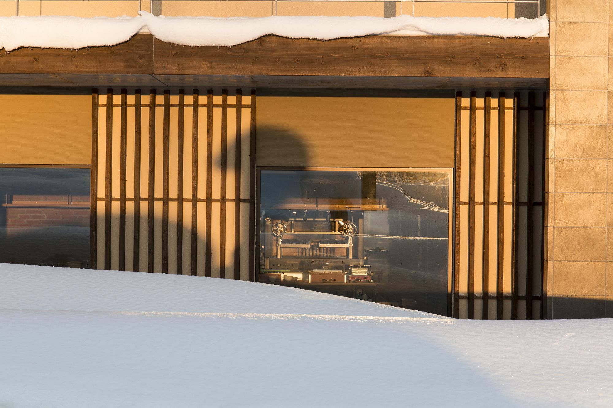 Отель Miru Niseko Куттян Экстерьер фото